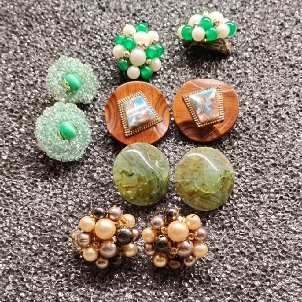 Vintage Clip-On Earrings Set in Green and Brown
